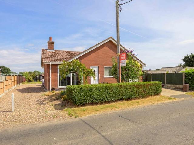 Bungalow for sale in Belleau, Lincolnshire