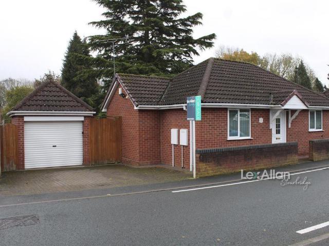 Bungalow for sale in Quarry Bank, West Midlands