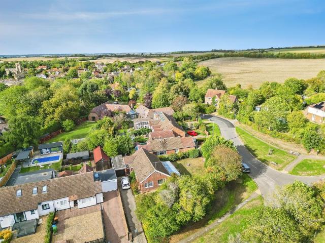 Bungalow for sale in Sherington
