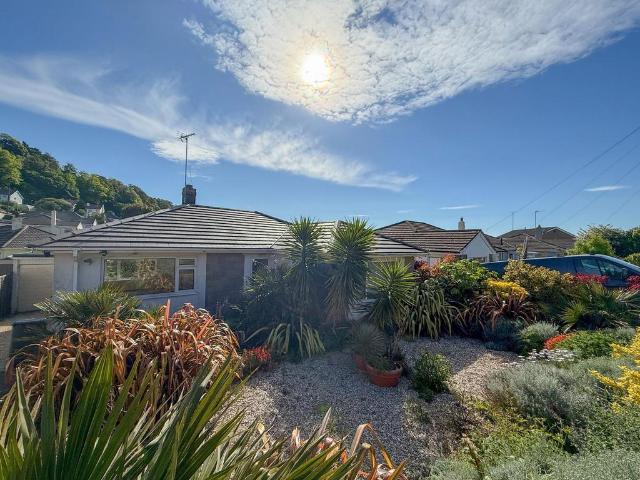 Bungalow for sale
