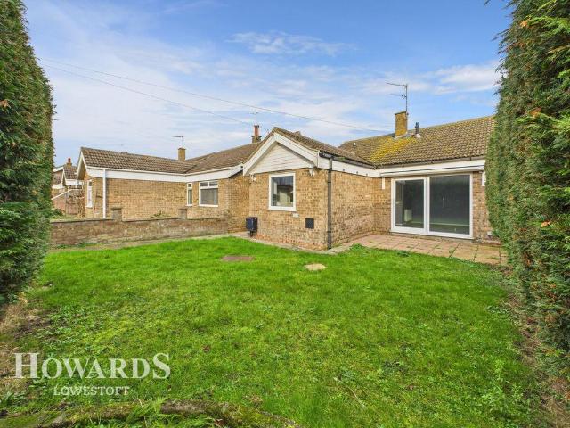 Bungalow for sale in Eastbridge, Suffolk