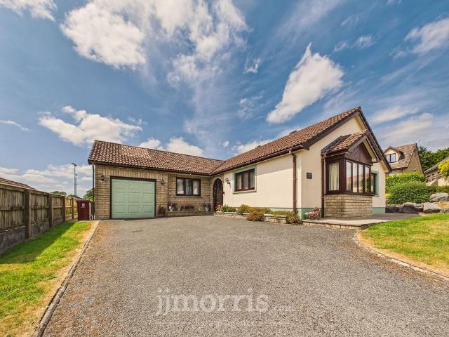 Bungalow for sale in Narberth, Wales