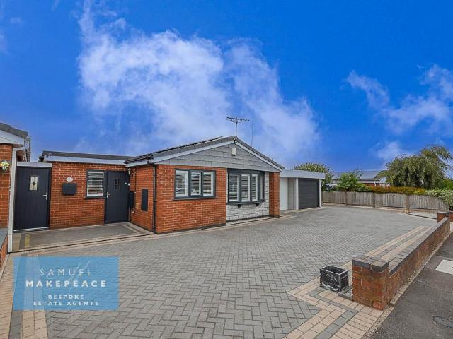 Bungalow for sale in Butterton, Staffordshire