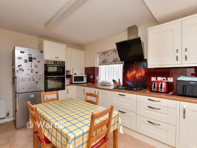 Bungalow for sale in Birchington, Thanet