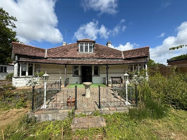 Bungalow for sale in Hoveton, Comers