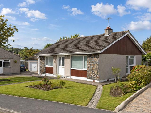 Bungalow for sale