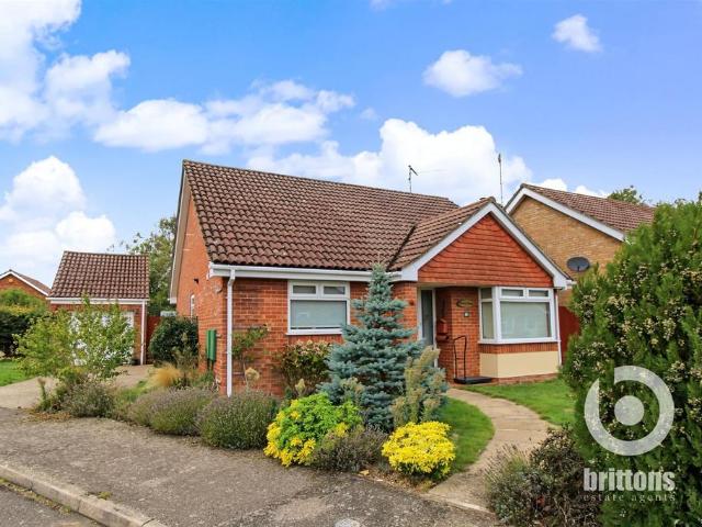 Bungalow for sale in North Wootton, King's Lynn and West Norfolk