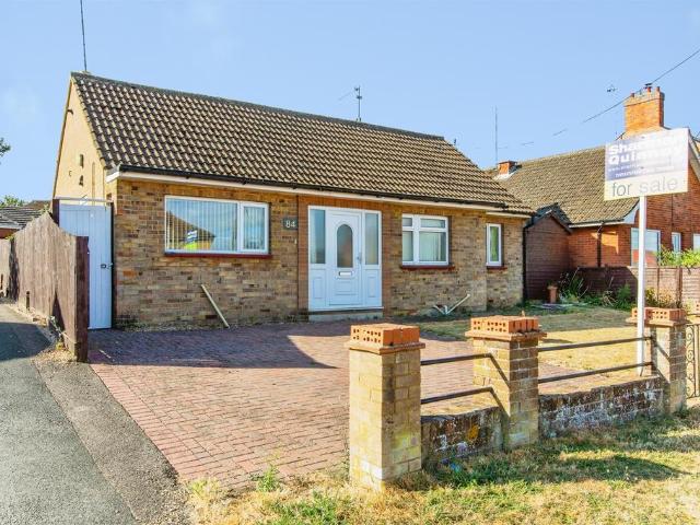 Bungalow for sale in Thrapston