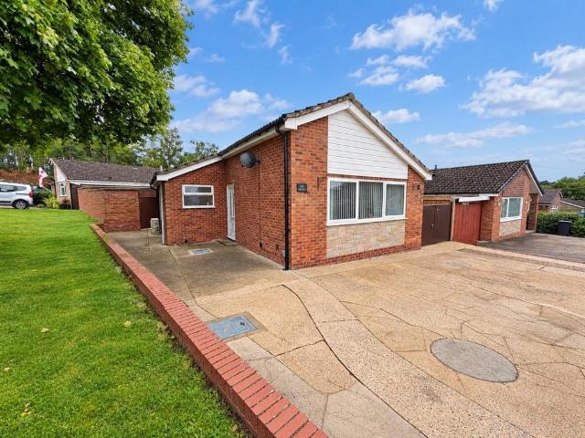 Bungalow for sale in Chedburgh, Suffolk