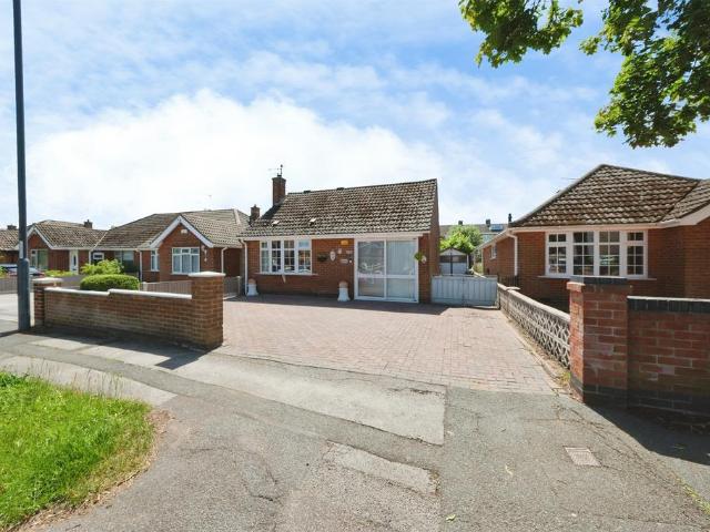 Bungalow for sale in Littleover, East Midlands