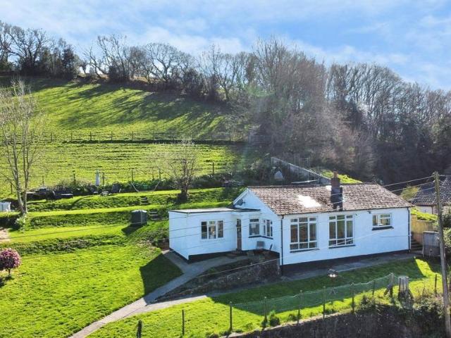 Bungalow for sale in Timberscombe