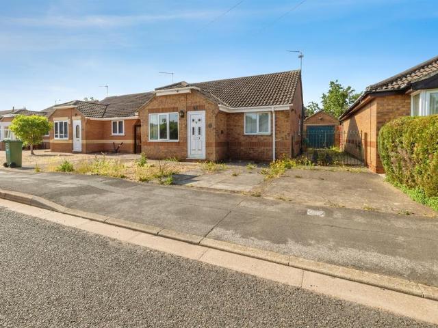 Bungalow for sale in Birchwood, Brayford