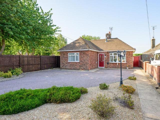 Bungalow for sale in Boston, Lincolnshire