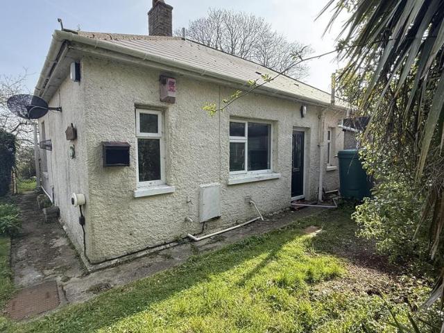Bungalow for sale in St. Lawrence, Ventnor