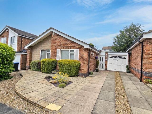 Bungalow for sale in Stanford On Avon, Leicestershire