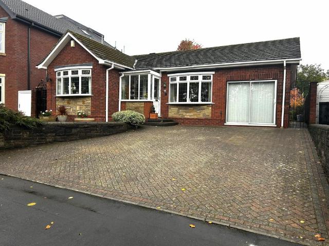 Bungalow for sale in West Bromwich, Sandwell