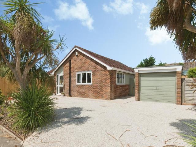 Bungalow for sale in Old Town, Heathlands