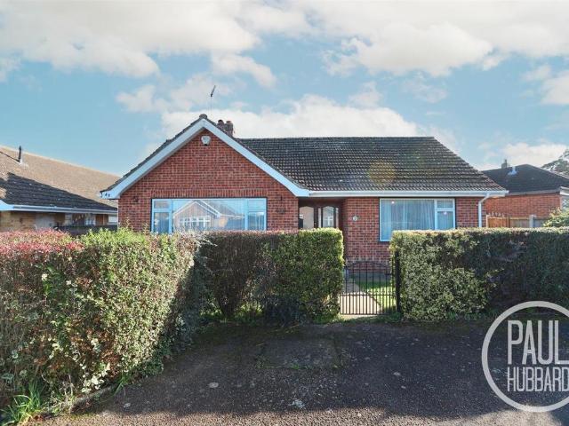 Bungalow for sale in Stokesby, Norfolk