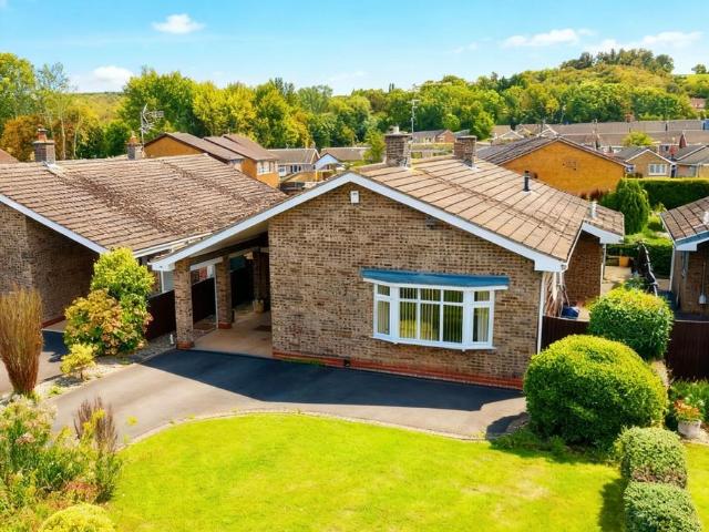 Bungalow for sale in Gedling