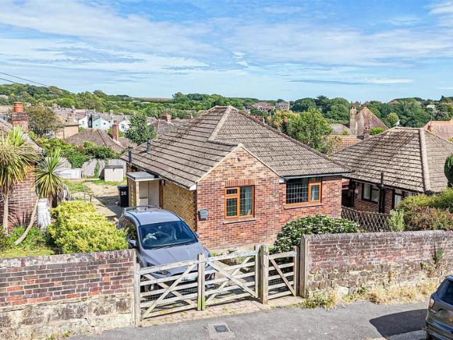 Bungalow for sale in Belmont, Guestling Green