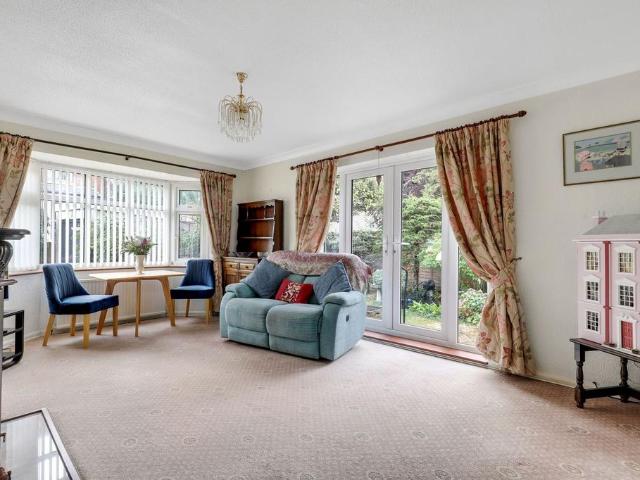 Bungalow for sale in Gedling
