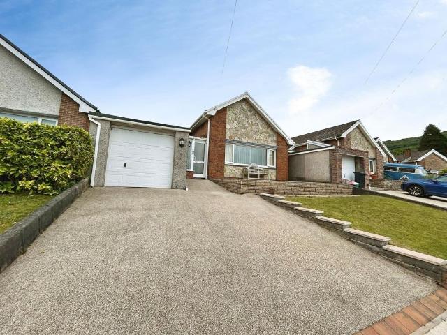 Bungalow for sale in Baglan