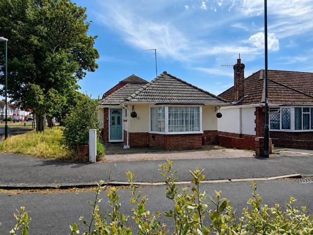 Bungalow for sale in Fishersgate, West Sussex