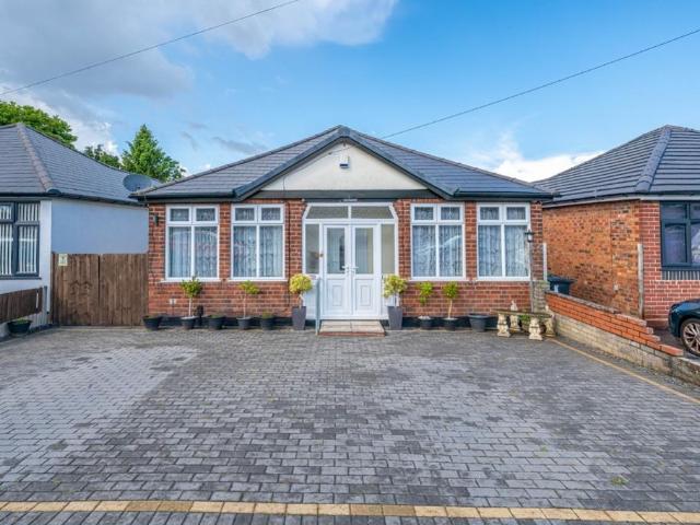 Bungalow for sale in Old Heath, Bilston