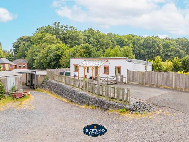 Bungalow for sale in Corley CP, Gun Hill
