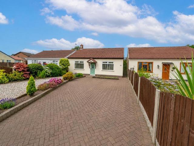 Bungalow for sale in Short Heath, Willenhall