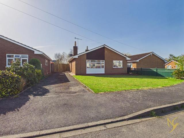 Bungalow for sale in Forthampton, Worcestershire