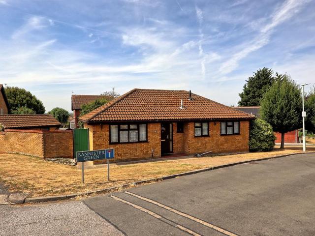 Bungalow for sale in Wickford