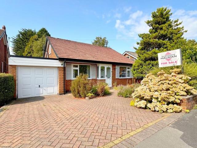 Bungalow for sale in Poynton