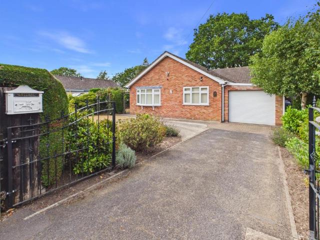 Bungalow for sale in Belleau, Lincolnshire
