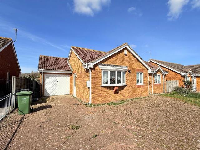Bungalow for sale in Newtown, Stokesby
