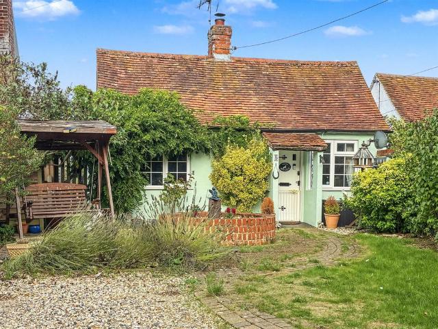 Bungalow for sale in Flack's Green, Braintree