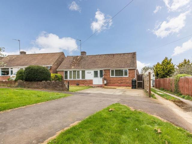 Bungalow for sale in Evershot, Oxfordshire