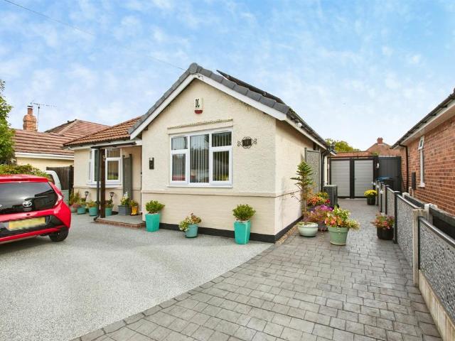 Bungalow for sale in Chaddesden, East Midlands