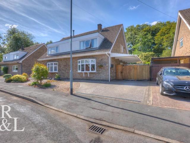 Bungalow for sale in Thringstone, Leicestershire