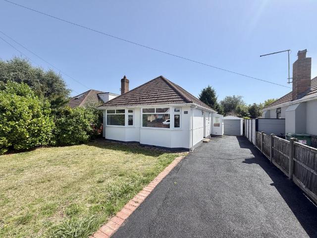 Bungalow for sale in Alderney, Poole