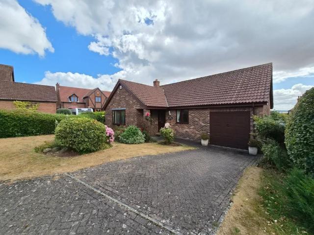Bungalow for sale in East Ayton, North Yorkshire