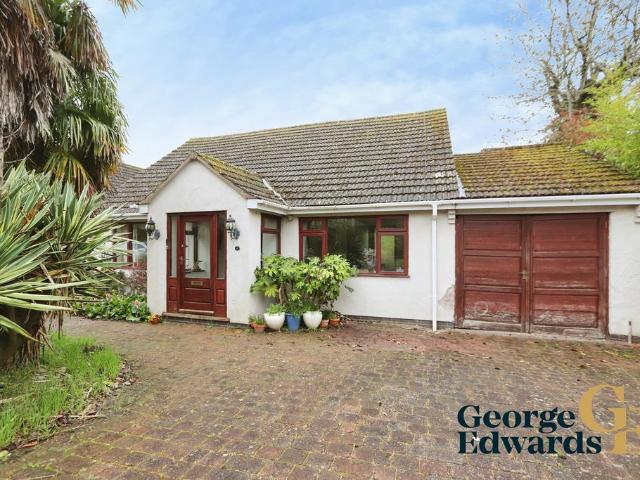 Bungalow for sale in Barton, Leicestershire
