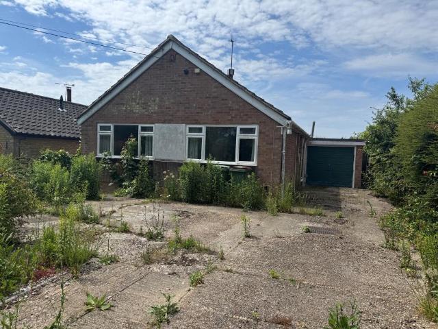 Bungalow for sale in Folkestone, Kent