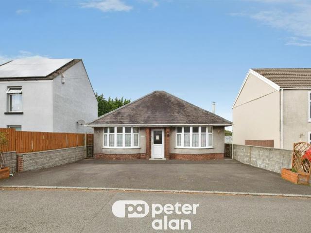 Bungalow for sale in Penderry, Nangreaves