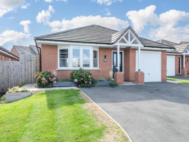 Bungalow for sale in Ledwyche Rise, Sheet