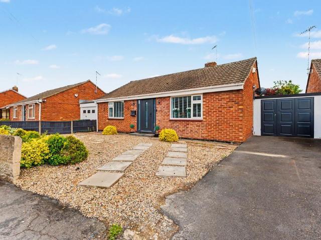 Bungalow for sale in Crookhill, Worcestershire
