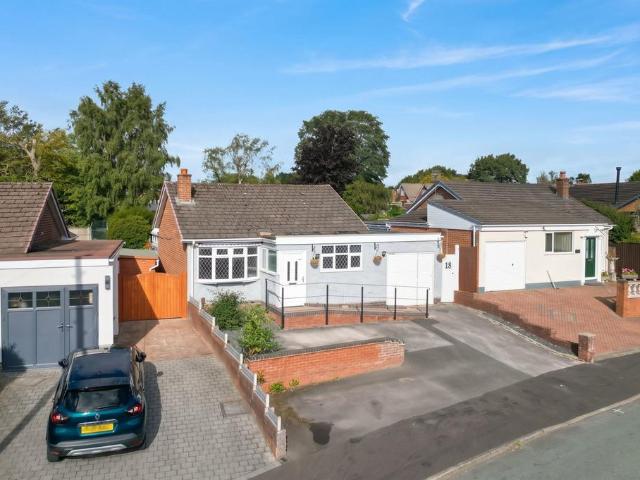 Bungalow for sale in Chase Terrace, Lichfield