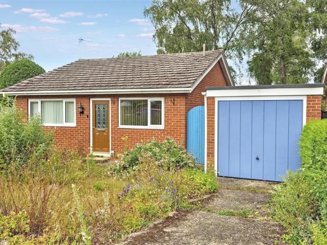 Bungalow for sale in Birchwood, Brayford