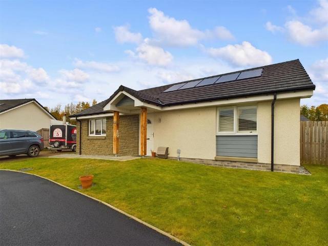 Bungalow for sale in Alyth