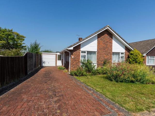 Bungalow for sale in New Alresford, Hampshire